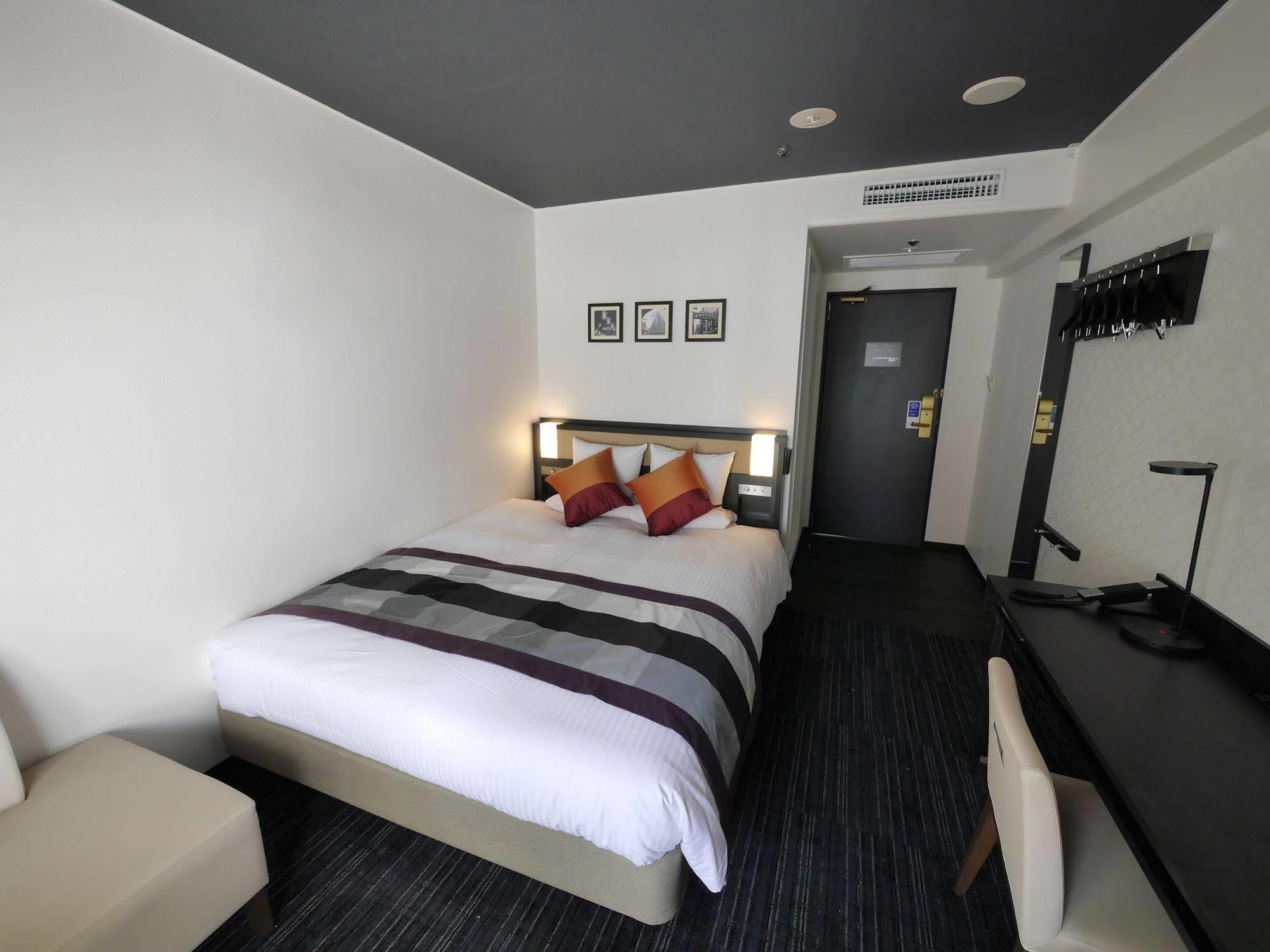 אוסקה Hotel Mystays Shinsaibashi מראה חיצוני תמונה